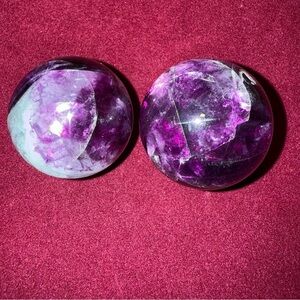 Purple and Blue Spheres